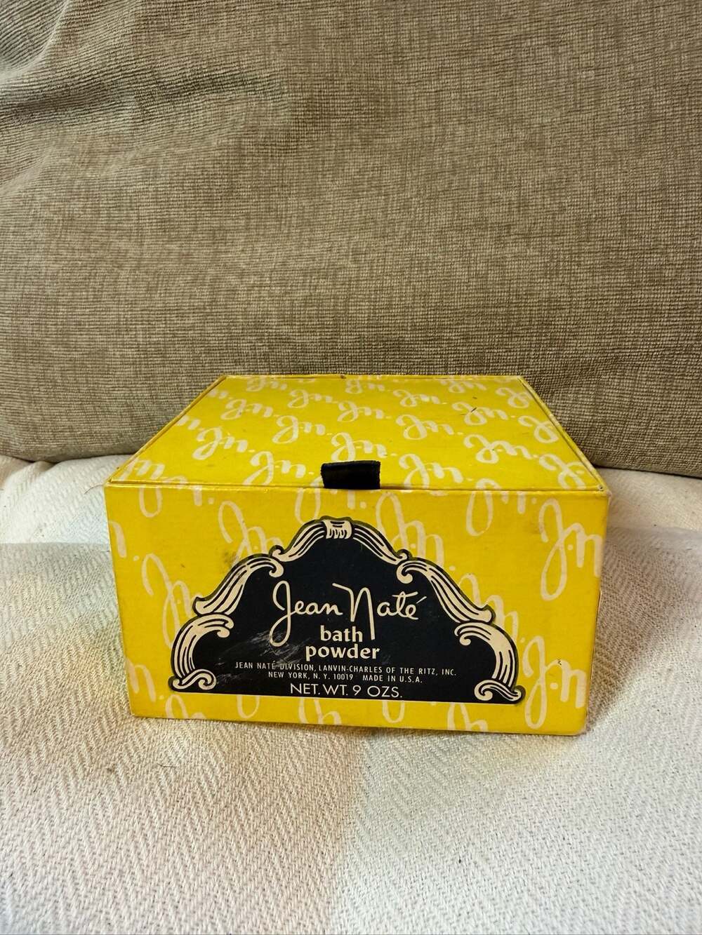 Vintage Jean Nate Bath Powder Box 9 Ounces Lanvin-Charles of the Ritz EMPTY